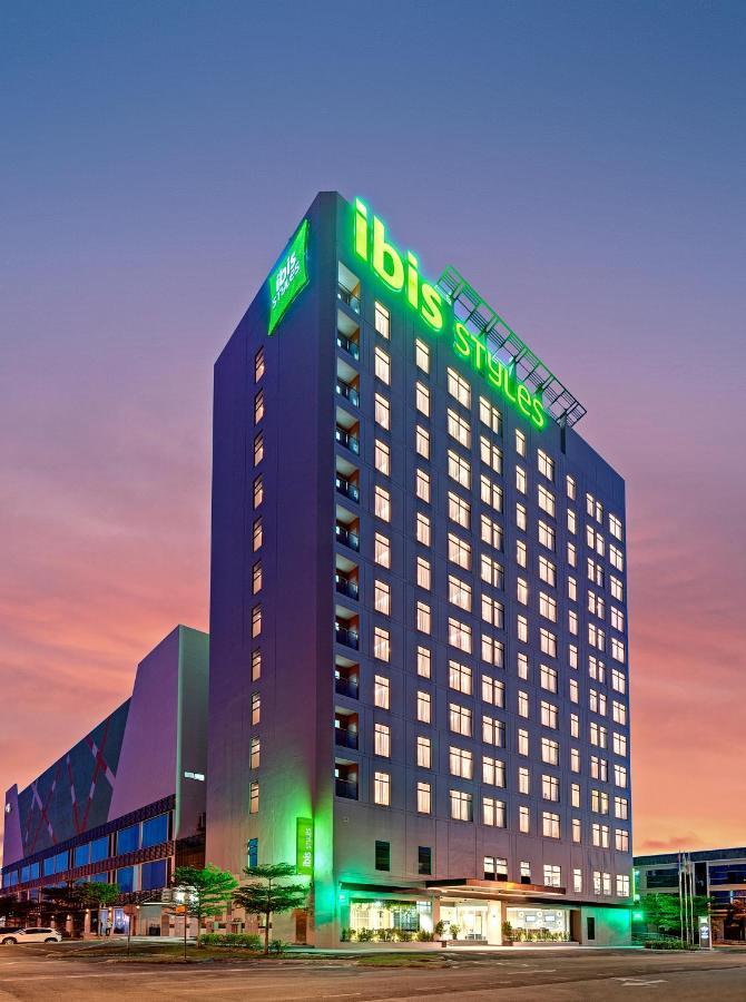 מלון ג'והור בהרו Ibis Styles Johor Iskandar Puteri מראה חיצוני תמונה